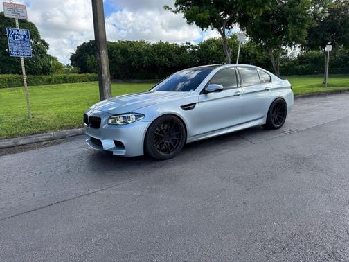2015 BMW M5 Base