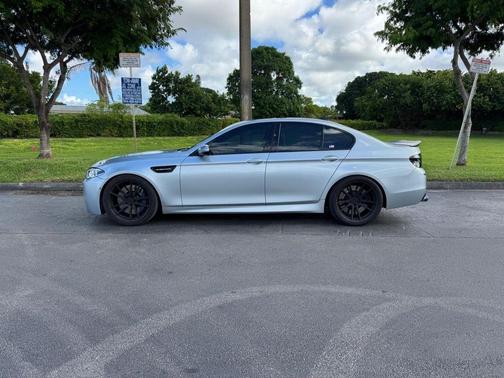 2015 BMW M5 Base