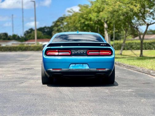 2016 Dodge Challenger SRT Hellcat