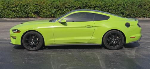 Grabber Lime 2020 Ford Mustang EcoBoost