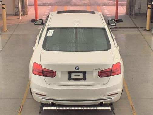 2016 BMW 340 i