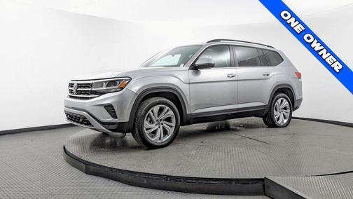 2023 Volkswagen Atlas 3.6L SE w/Technology