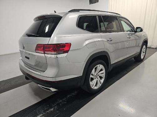 2023 Volkswagen Atlas 3.6L SE w/Technology