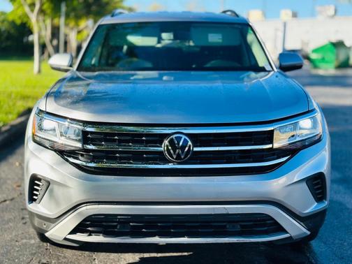 2023 Volkswagen Atlas 3.6L SE w/Technology