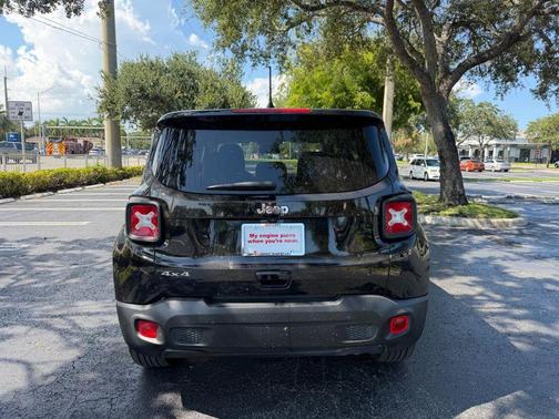 Black Clearcoat 2020 Jeep Renegade Jeepster