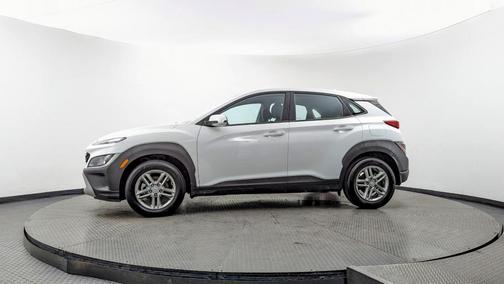 2023 Hyundai KONA SE