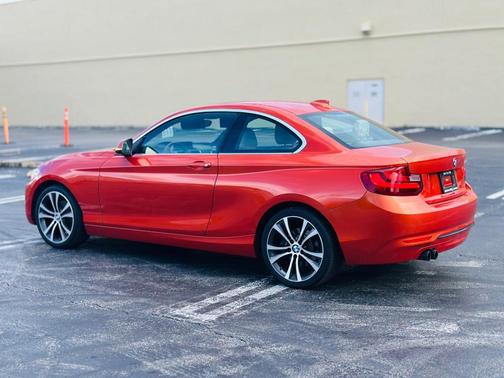 2017 BMW 230 i