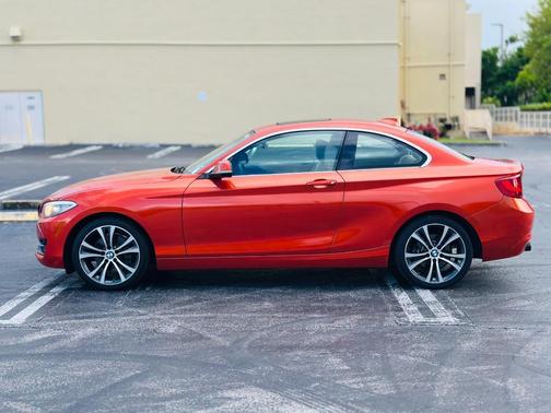 2017 BMW 230 i