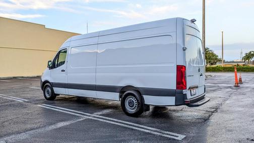 2023 Mercedes-Benz Sprinter 2500 HIGH ROOF GAS