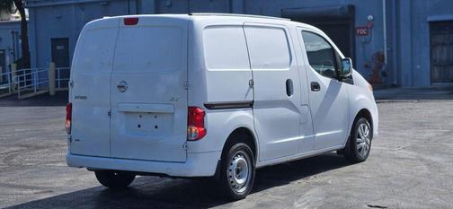 2020 Nissan NV200 SV