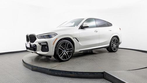 2020 BMW X6 M50i