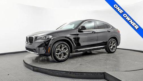 2022 BMW X4 xDrive30i