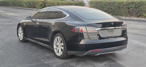 2015 Tesla Model S 60