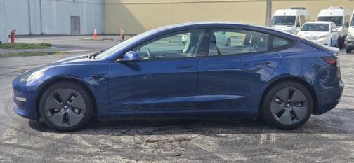 Deep Blue Metallic 2022 Tesla Model 3 Long Range