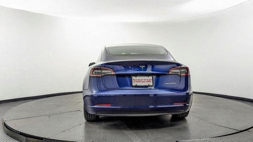 Deep Blue Metallic 2022 Tesla Model 3 Long Range