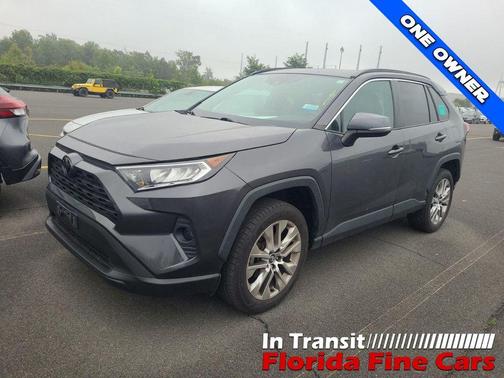 2020 Toyota RAV4 XLE Premium