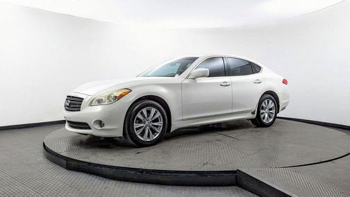 2011 INFINITI M37x Base