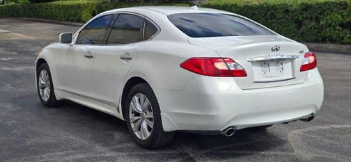 2011 INFINITI M37x Base