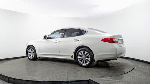 2011 INFINITI M37x Base