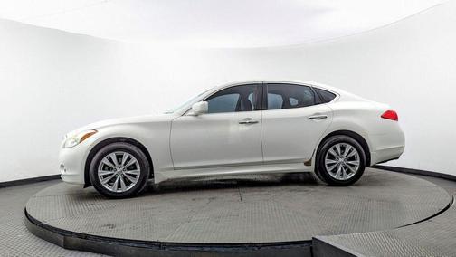 2011 INFINITI M37x Base