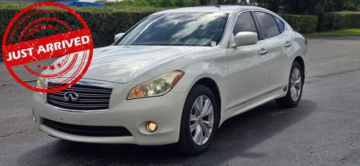 2011 INFINITI M37x Base