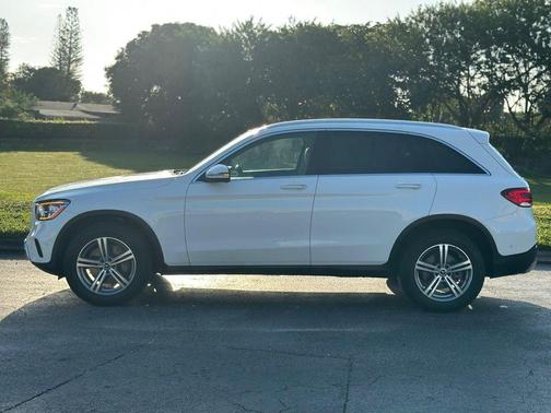 2021 Mercedes-Benz GLC 300 Base