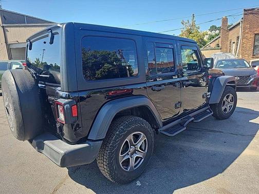 2018 Jeep Wrangler Unlimited Sport