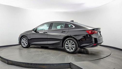 Mosaic Black Metallic 2025 Chevrolet Malibu LT