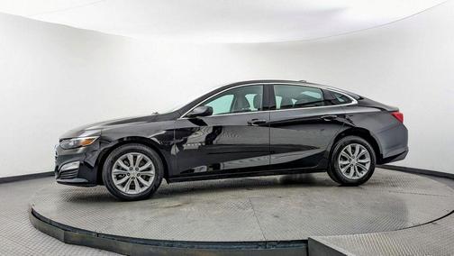 Mosaic Black Metallic 2025 Chevrolet Malibu LT