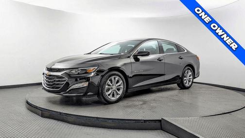 Mosaic Black Metallic 2025 Chevrolet Malibu LT