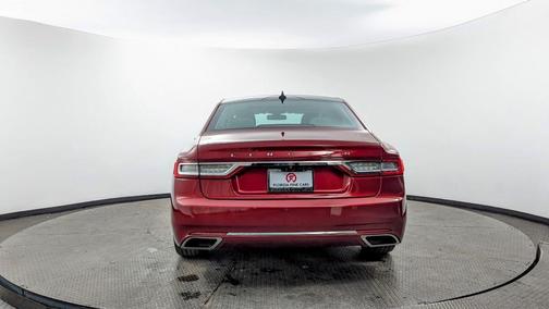 2018 Lincoln Continental Select