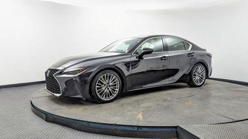 2022 Lexus IS 300 Base