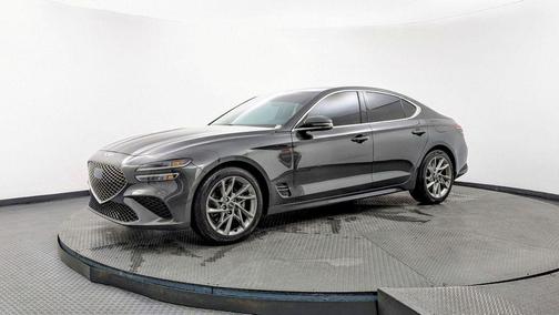 2022 Genesis G70 2.0T