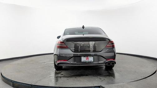 2022 Genesis G70 2.0T