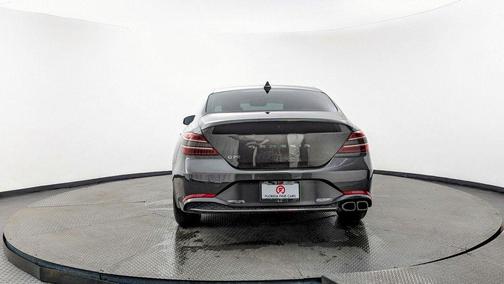 2022 Genesis G70 2.0T