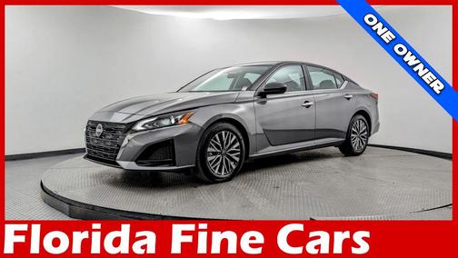 2025 Nissan Altima SV