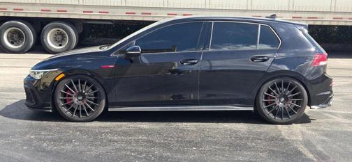 2023 Volkswagen Golf GTI 2.0T S