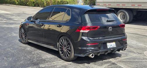 2023 Volkswagen Golf GTI 2.0T S