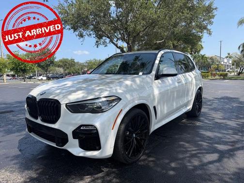 Mineral White Metallic 2021 BMW X5 sDrive40i