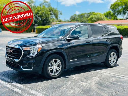 2024 GMC Terrain SLE