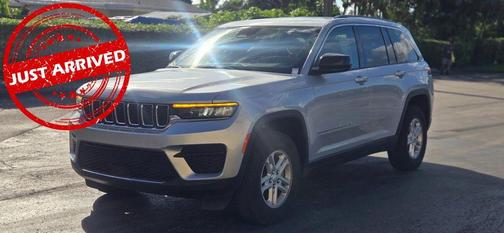 2023 Jeep Grand Cherokee Laredo