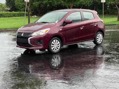 2024 Mitsubishi Mirage ES