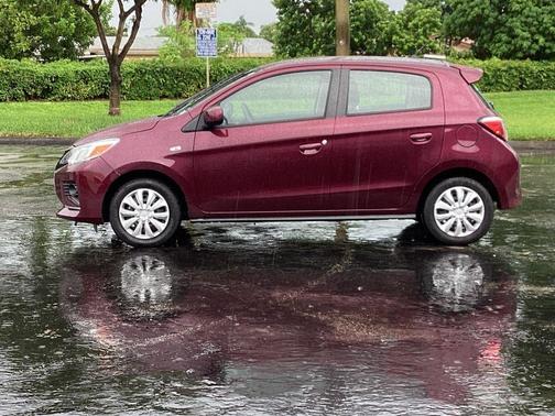 2024 Mitsubishi Mirage ES