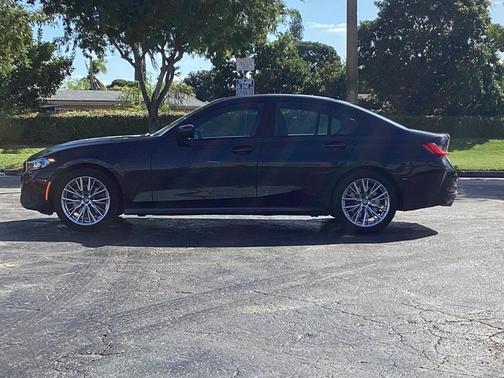 2023 BMW 330 i