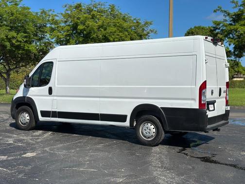 Bright White Clearcoat 2023 RAM ProMaster 3500 High Roof