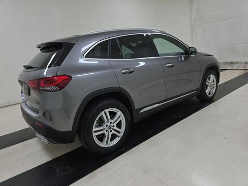 2022 Mercedes-Benz GLA 250 Base
