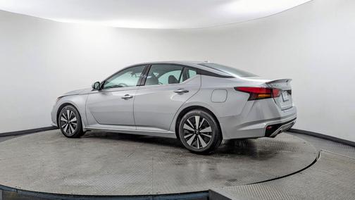 2021 Nissan Altima 2.5 SL