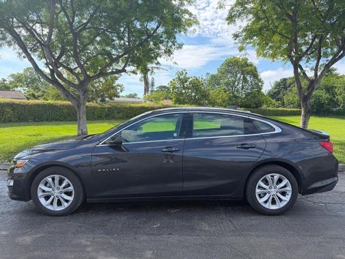 Dark Ash Metallic 2023 Chevrolet Malibu LT