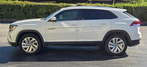 2023 Volkswagen Atlas Cross Sport 2.0T SE w/Technology