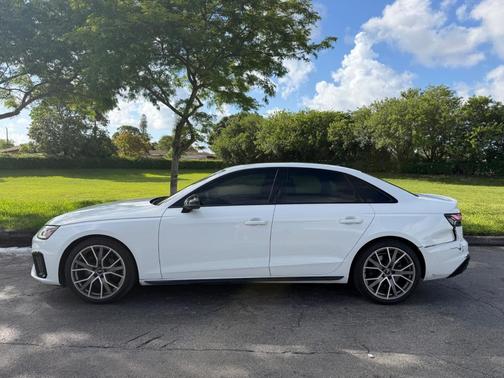 Ibis White 2023 Audi S4 3.0T Premium Plus